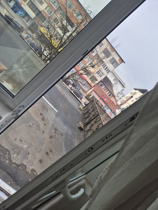 Inchiriez apartament doua camere