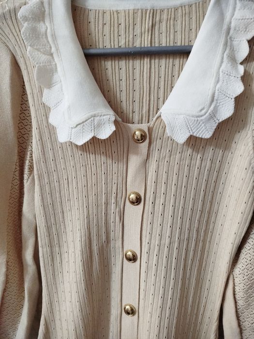 Платье женское..