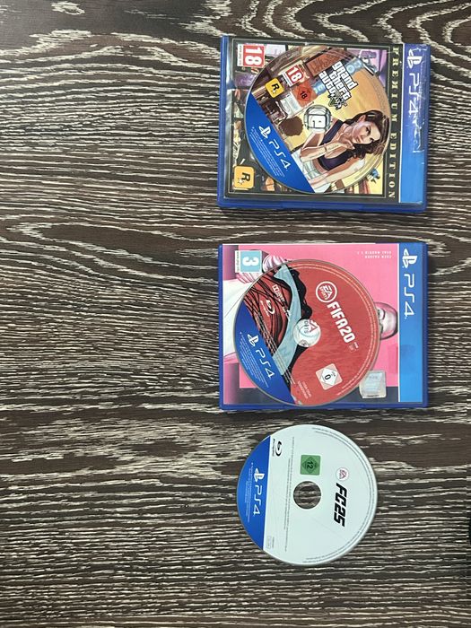 цял гейминг комплект – Samsung TV + PS4 + Logitech G29 + игри