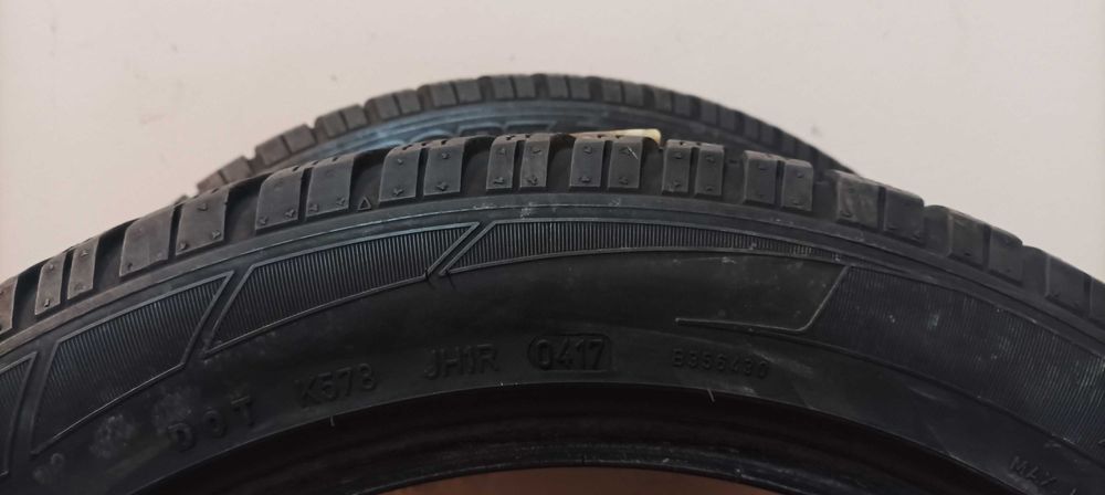 Гуми 225/50 R18..