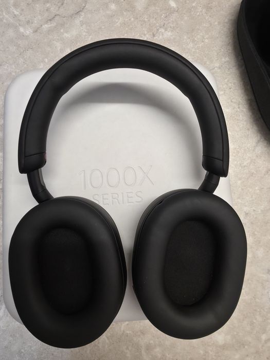 Casti SONY WH-1000XM5