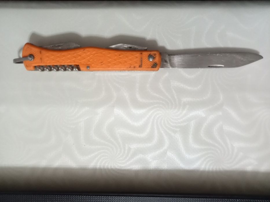 Нож раскладной 6 предметов СССР 100000 сум