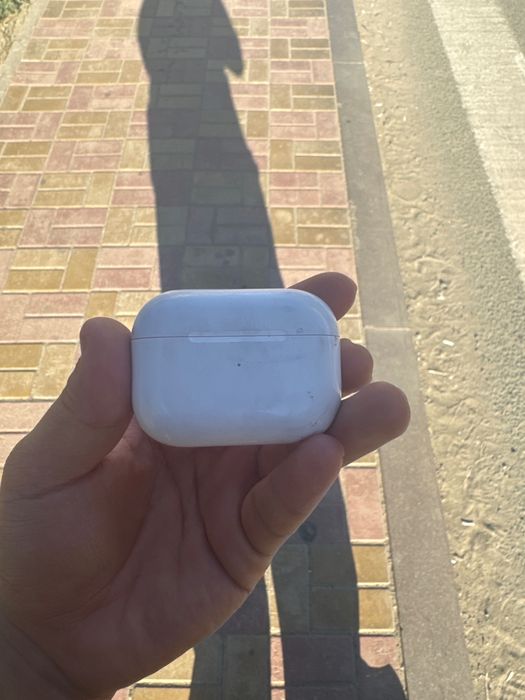 Air pods pro ( оригинальные )