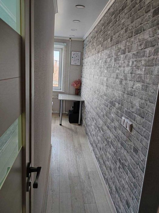 Продам 2-х комнатную квартиру в районе 11 школы