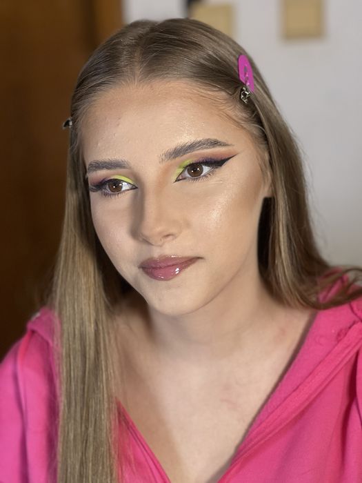 Machiaj profesional/make-up (ma deplasez si la domiciliu)