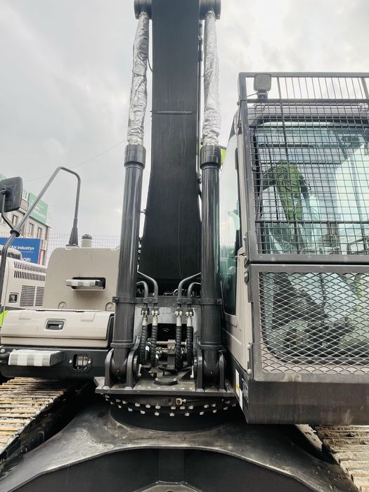 Экскаватор Zoomlion ZE215E