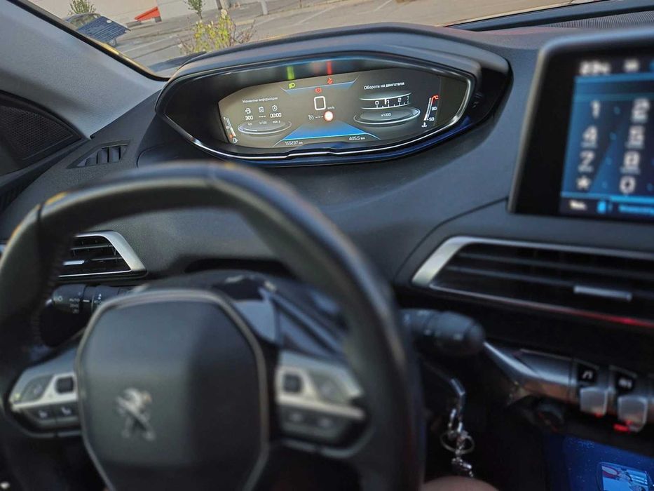 Peugeot 3008 • 2020 г. • 1.5 BlueHDi • Ръчна • Евро 6 • 156 000 км