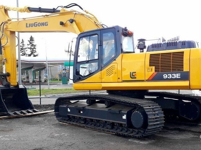 Рассрочка 0%. Предоплата 30%. Экскаватор Liugong 933E