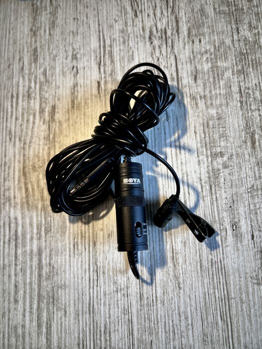 Петличка проводная Boya