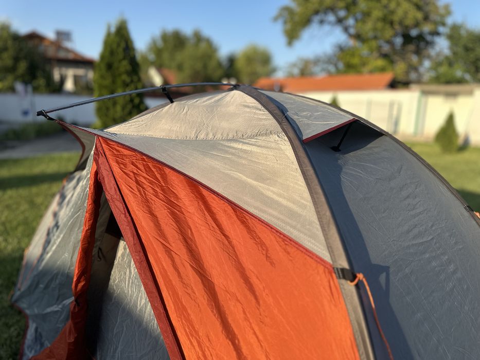 Двуместна палатка Forclaz
