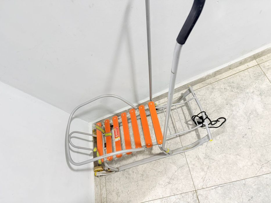 Продам санки в хорошем состоянии