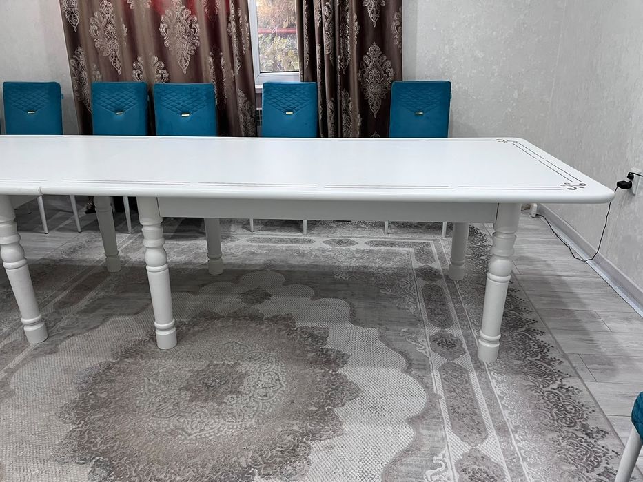 Стол -уют для всего дома