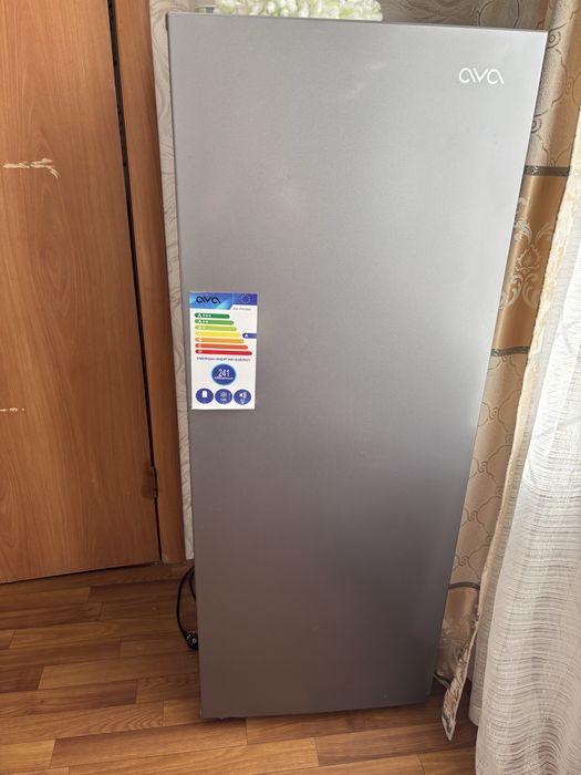 Продам морозильный шкаф