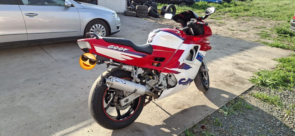 Vand Honda CBR 600 F2