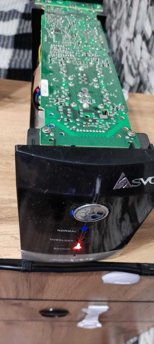 Продам источник бесперебойного питания (ИБП, УПС) б/у