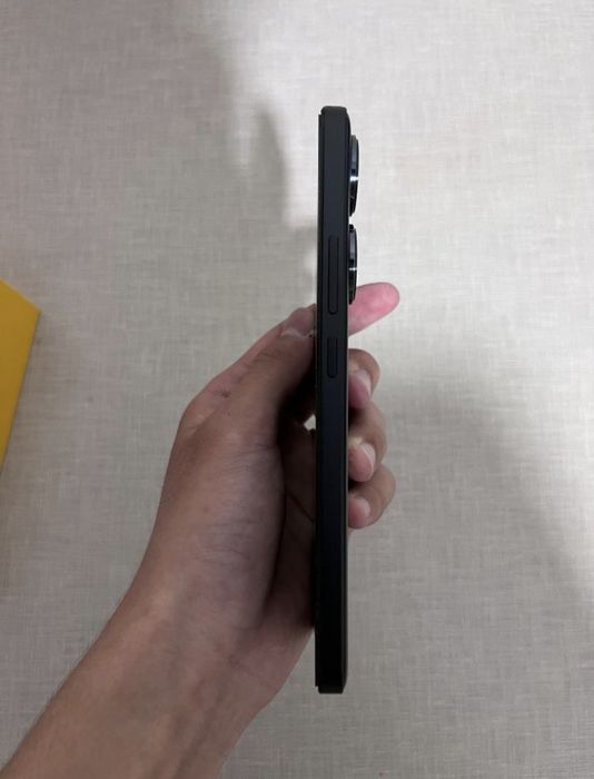 , Продается Poco f6 16/512