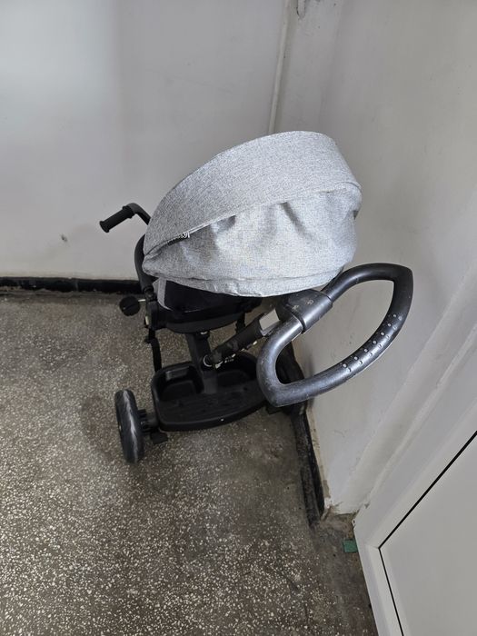 Vând tricicleta kinderkraft