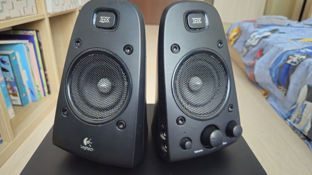 Logitech Z623 аудио система