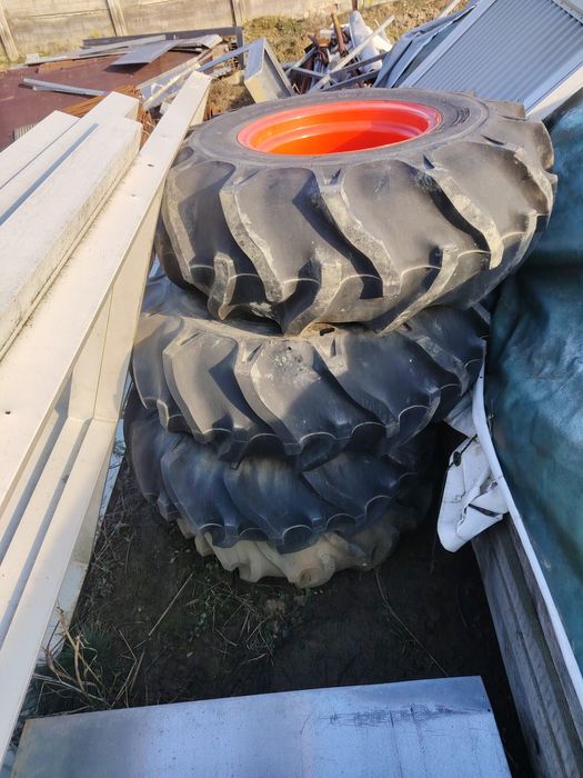 Jante cu anvelope agricole