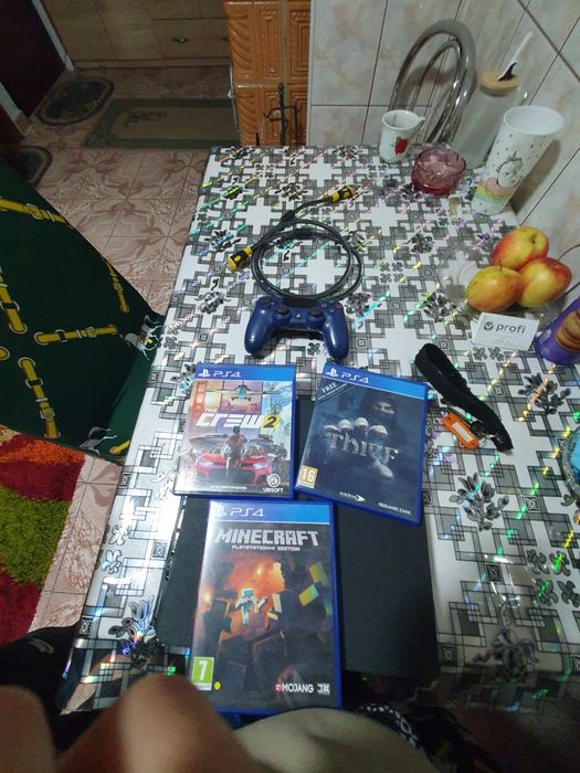 Este un ps4 e foarte bun