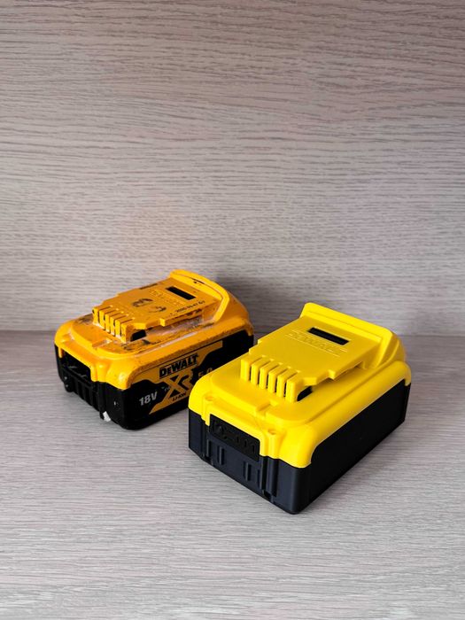 Carcase baterii DeWalt 18V DCB-184