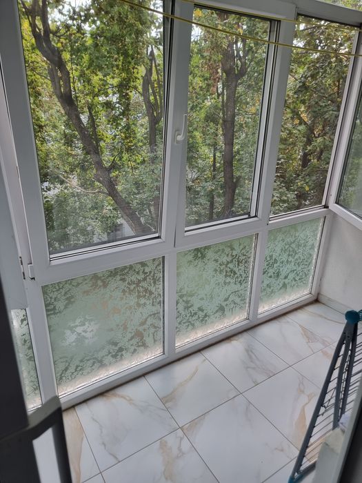 Vând apartament 3 camere confort 1, decomandat, Rahova sector5