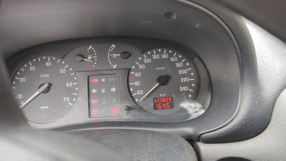 Renault Clio Symbol 1.4 2001