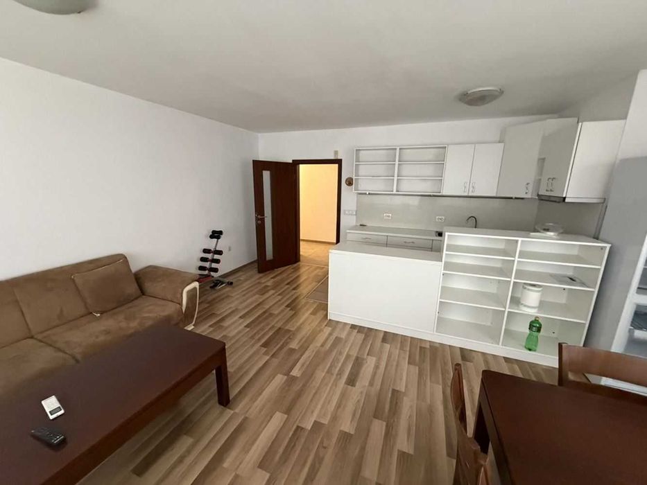 Дава се под наем Тристаен апартамент в Пловдив, Център - 110 кв.м за 498.27 € - Снимка #6