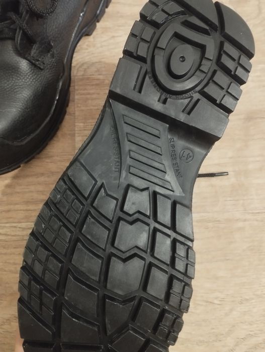 Спецботинка новая