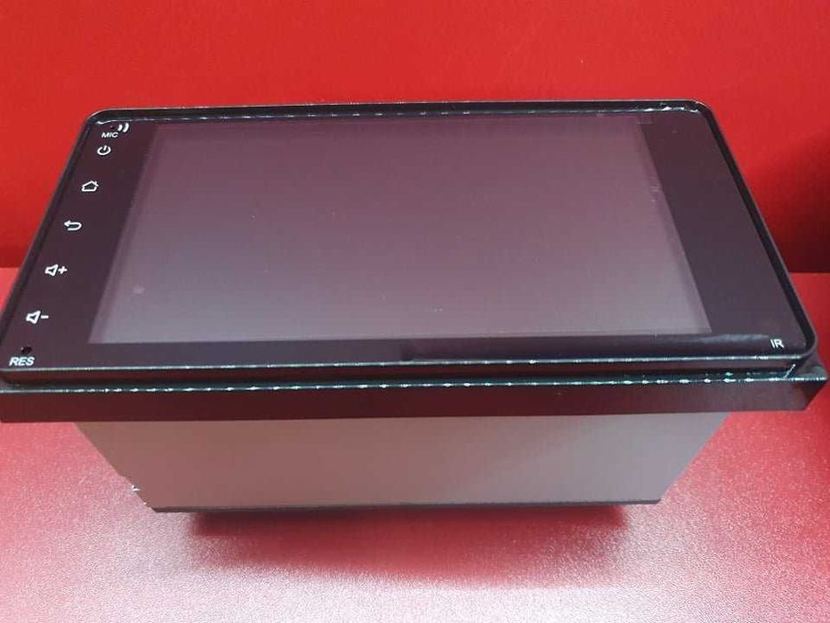 Навигация за Toyota + подарък камера за задно виждане