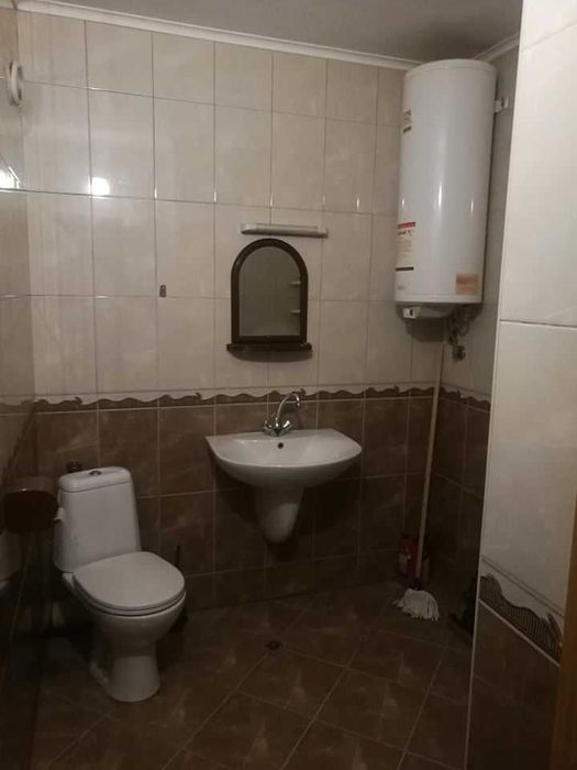 Дава се под наем Едностаен апартамент в Бургас, Меден рудник - зона А - 50 кв.м за 153 € - Снимка #4