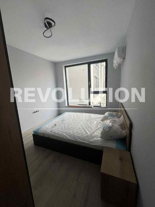 Дава се под наем Двустаен апартамент в Пловдив, Център - 65 кв.м за 664 € - Снимка #1