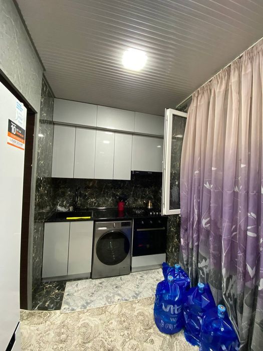 92м2, Срочно , Продам квартиру в Юнусабаде квартал 14 , 4комнатная