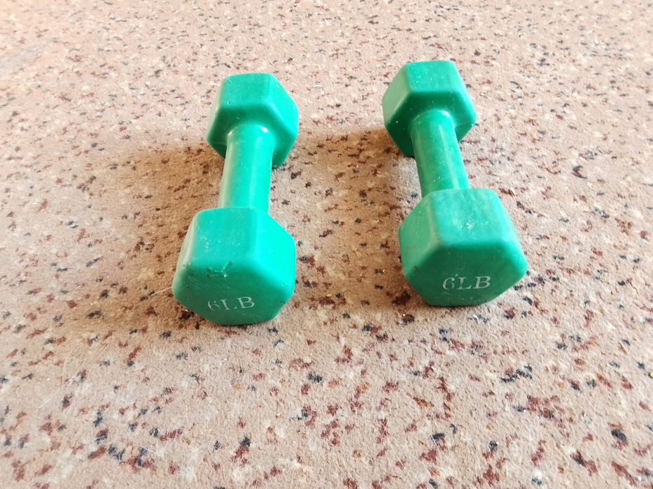 Гантели прорезиненые 3 кг.