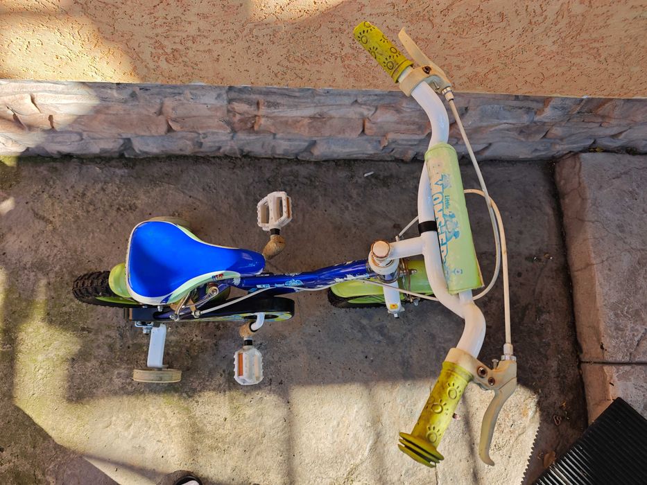 Детско колело с помощни колела