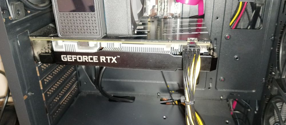 Продаю видеокарту RTX 2060 6GB