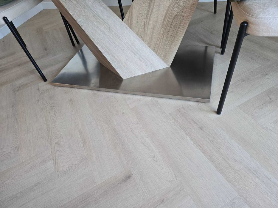 Трапеза маса MDF