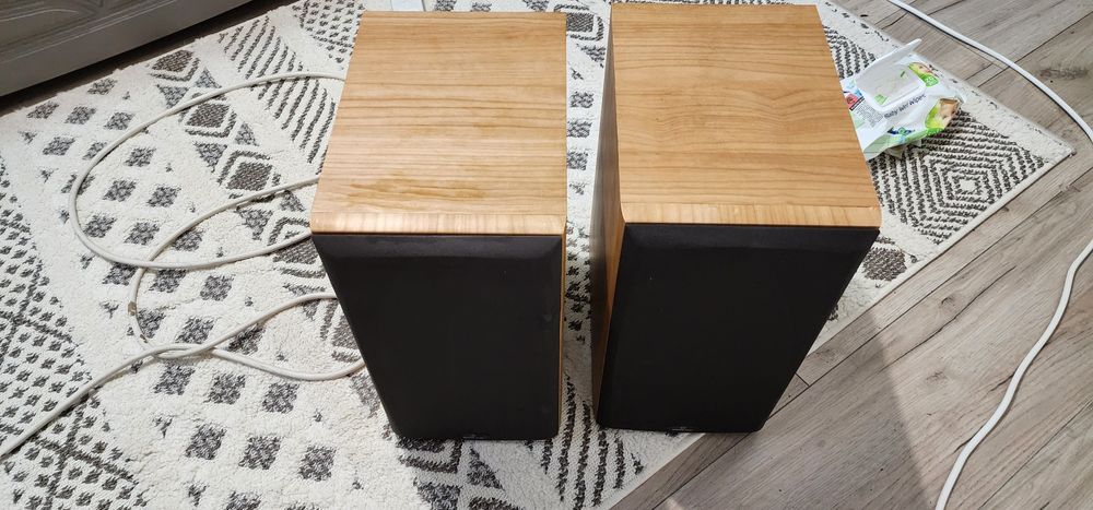 Boxe monitor audio bronze2