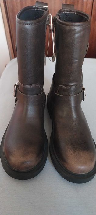 Детски  боти на ЗАРА