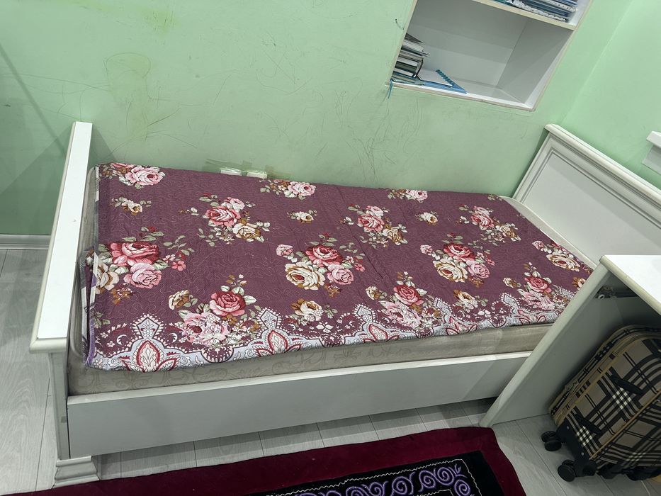 Төсек сатылады жағдайы жақсы