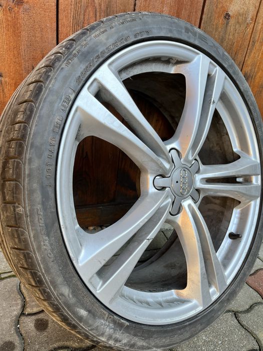 Vand jante Audi R20 sau schimb cu R17