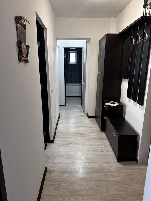 Inchiriez ap. 2 camere ultra-central TERMEN LUNG