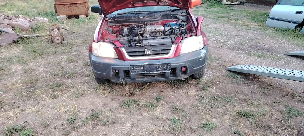Продавам Хонда Cr-v 2.0 Бензин на Части!!!