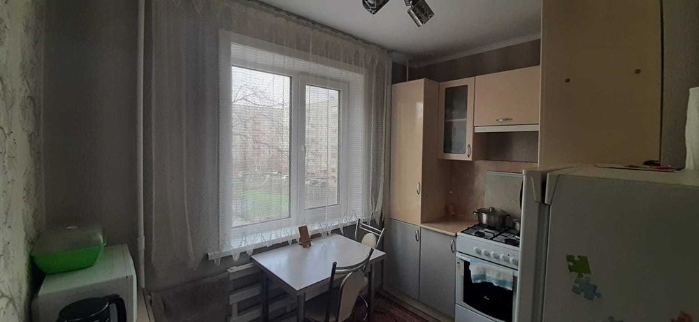 2 комнатная квартира, 19 микрорайон.