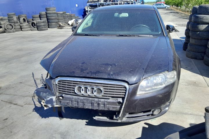 Dezmembrez Audi A4 B7