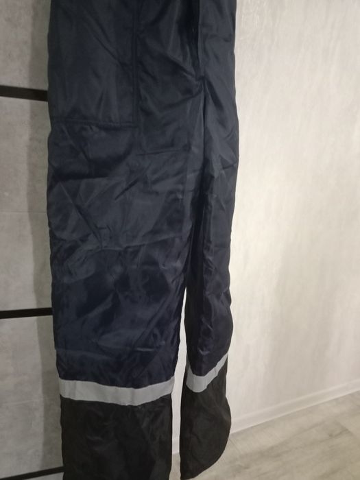 Продам спец одежду