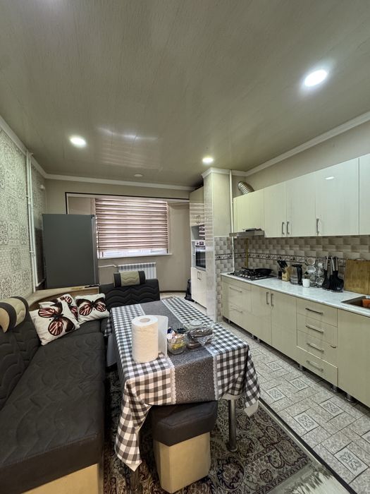 Коратош Дружба 4/2/9 Евроремонт бал: 2х3 обш: 100 кв.м Караташ Чорсу