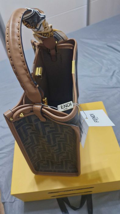 Сумочка новая в коробке