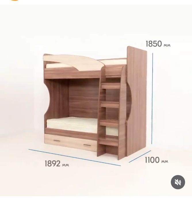 Продается двухярустная кровать с матрасом и манеж