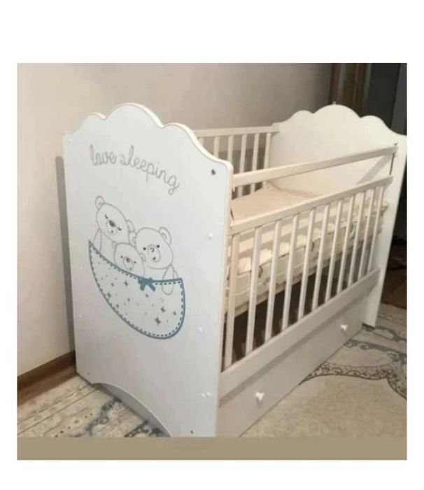 Продам детскую кроватку